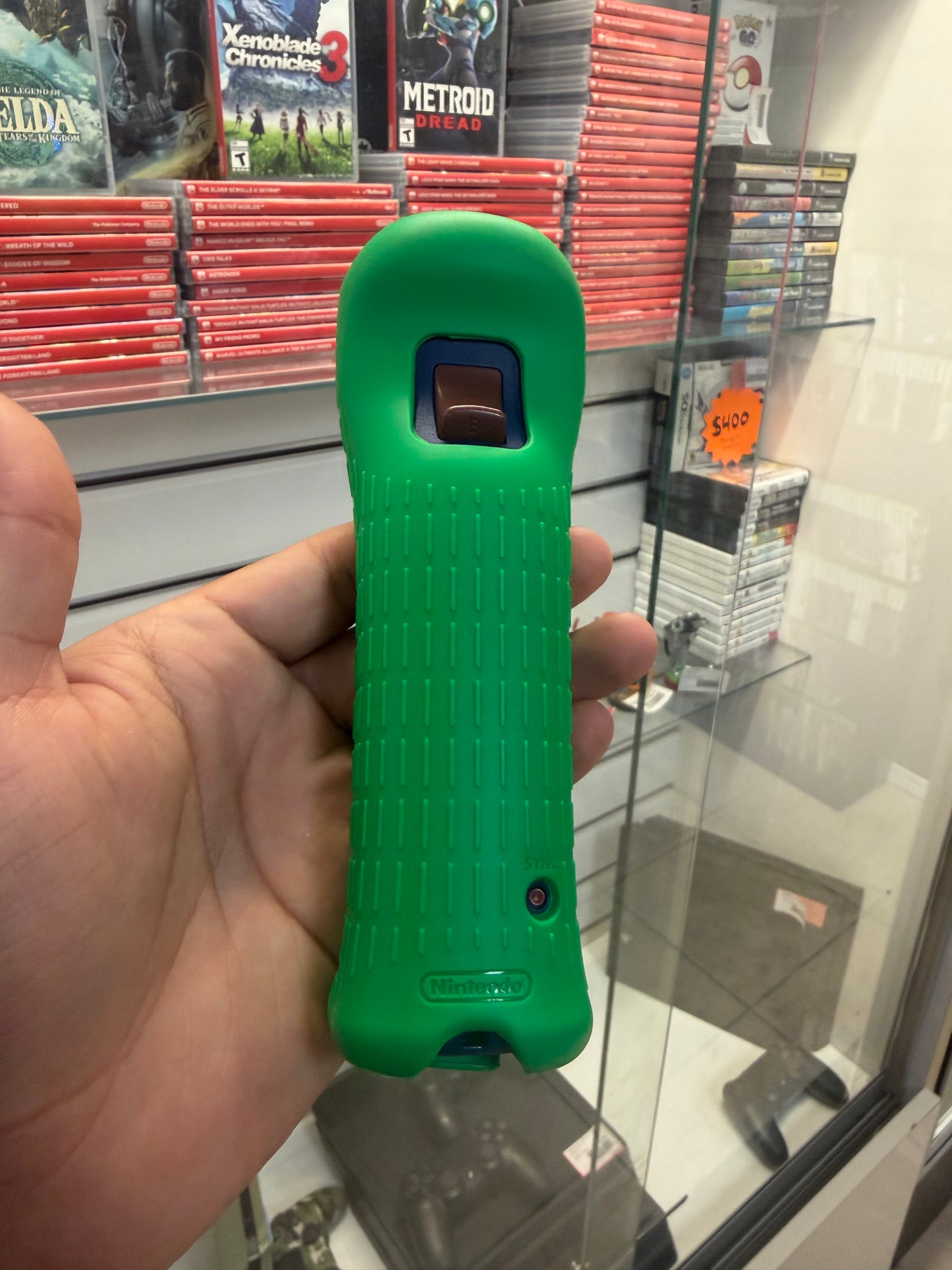 Luigi Wii Motion Plus Remote - Wii