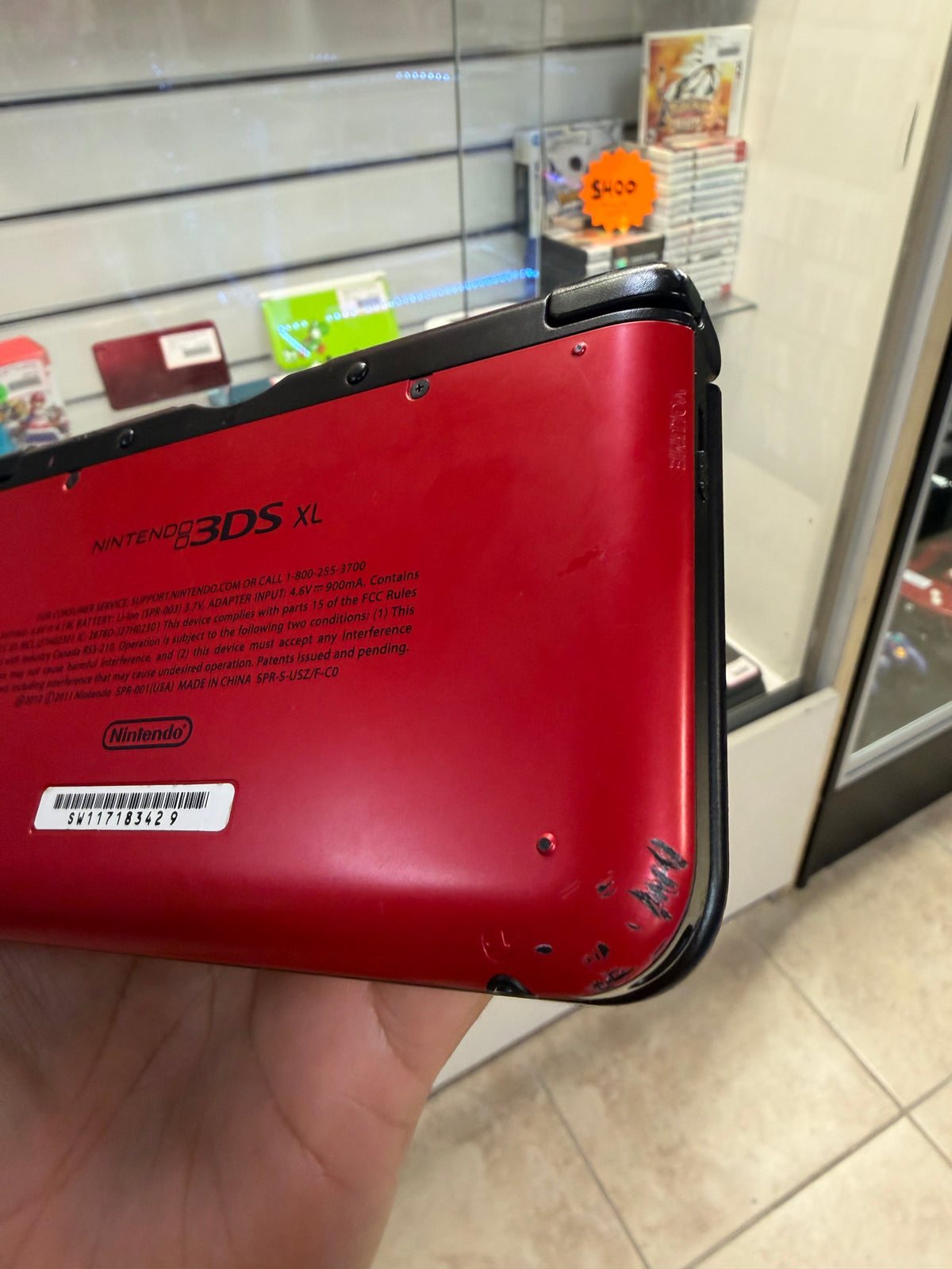 Nintendo 3DS XL Red (Cosmetic Wear) - Nintendo 3DS