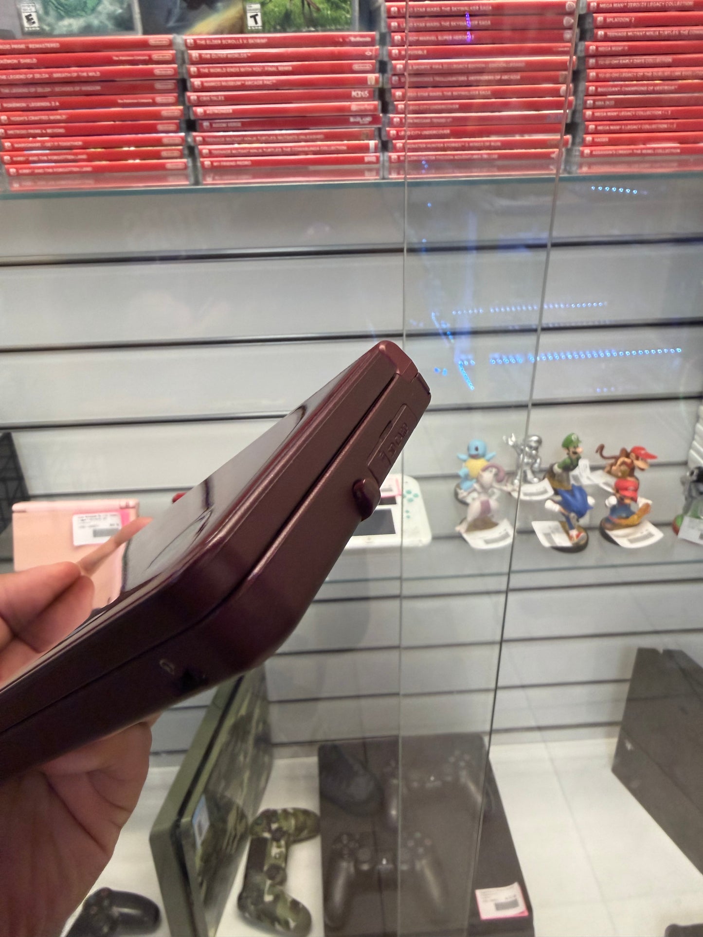 Nintendo DSi XL Burgundy System - Nintendo DS