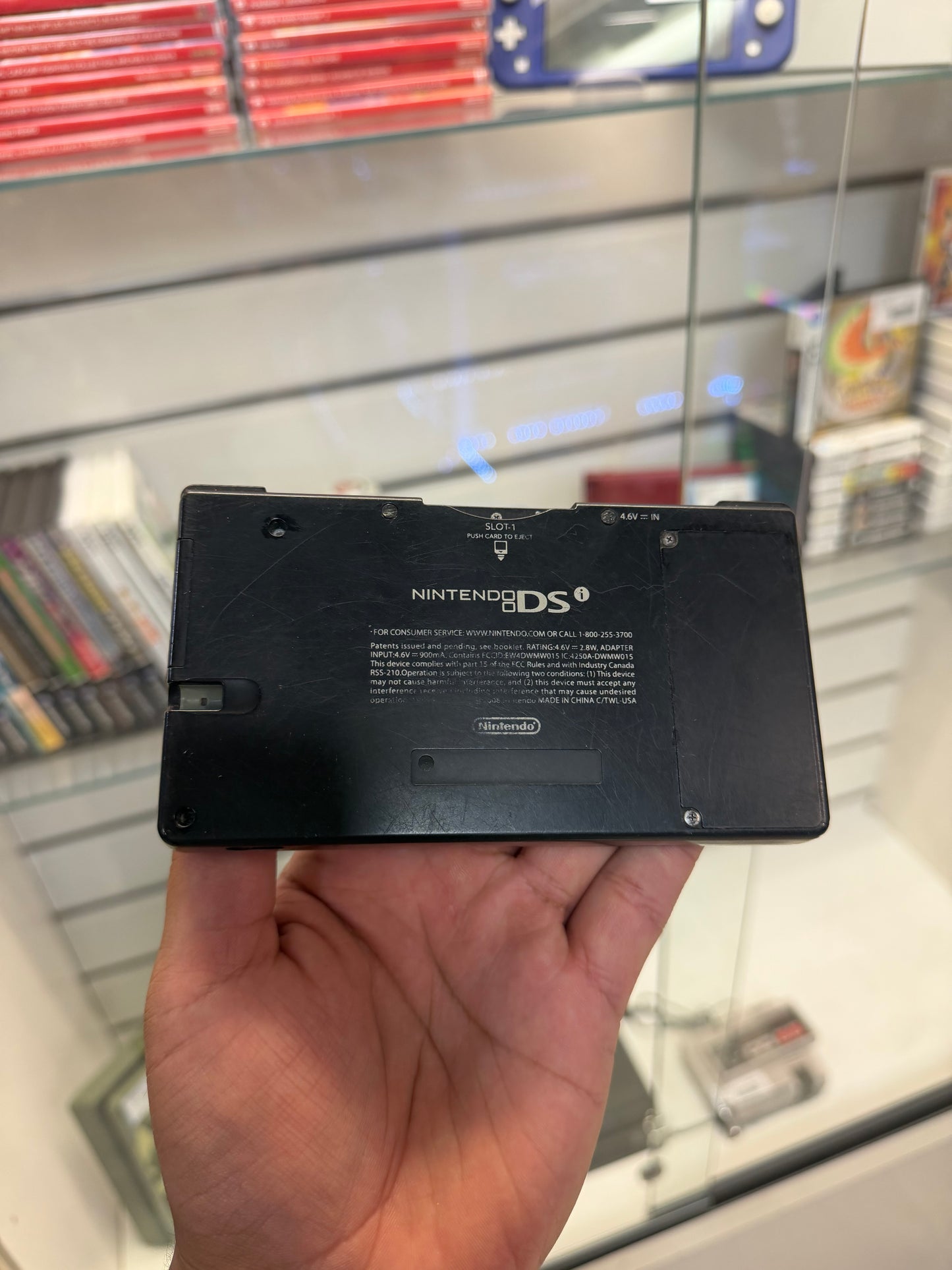 Nintendo Dsi Black (Cosmetic Wear) - Nintendo DS