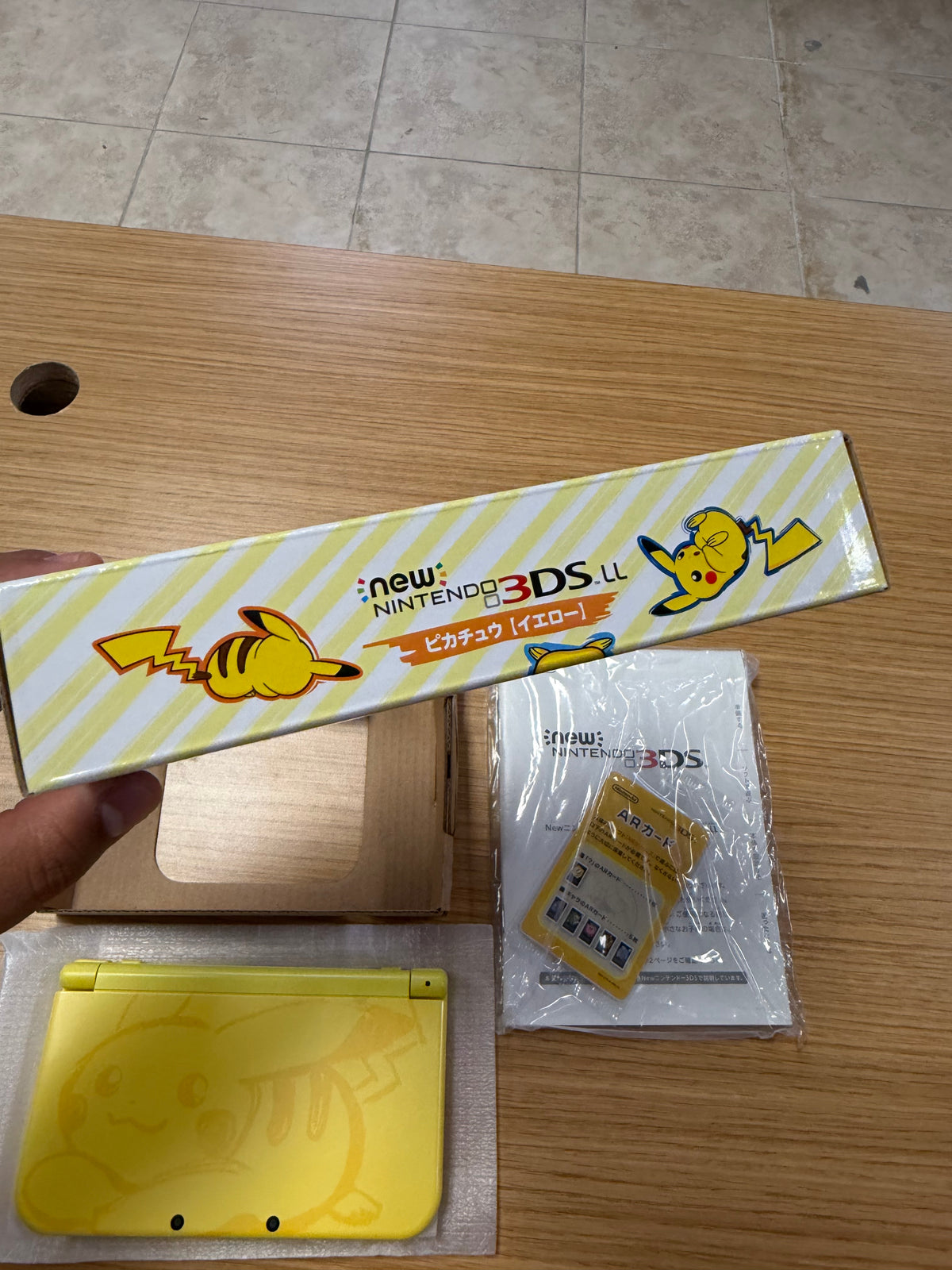 New Nintendo 3DS LL Pikachu Limited Edition (Japanese) - JP Nintendo 3DS