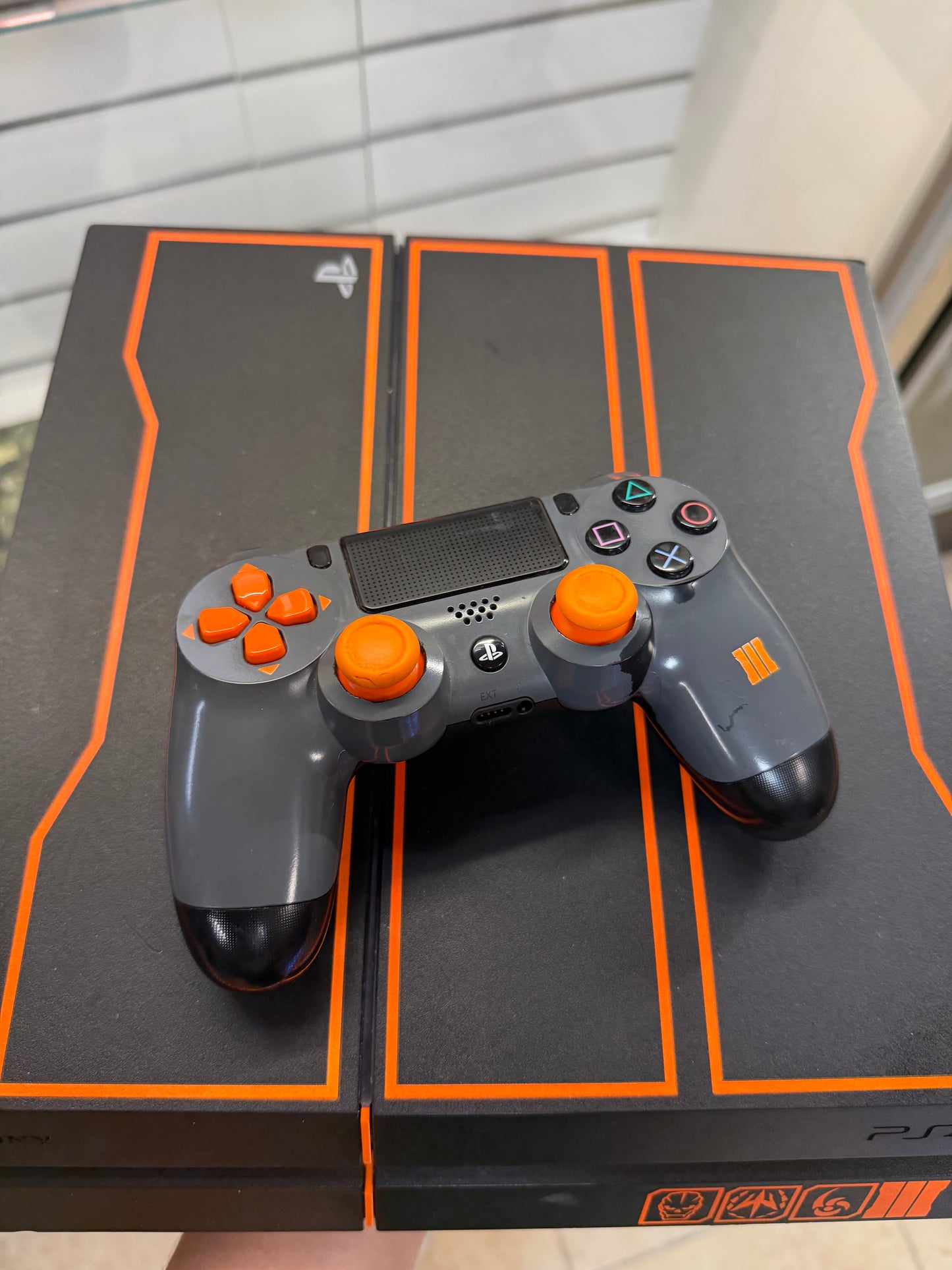 Playstation 4 1TB Black Ops III Console W/ Controller  - Playstation 4