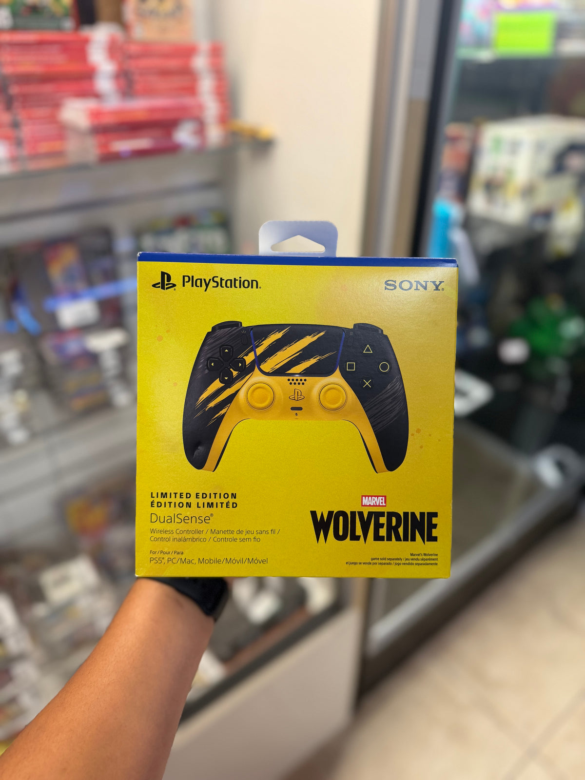 DualSense Wireless Controller [Marvel's Wolverine Battle Yellow Limited Edition] - Playstation 5