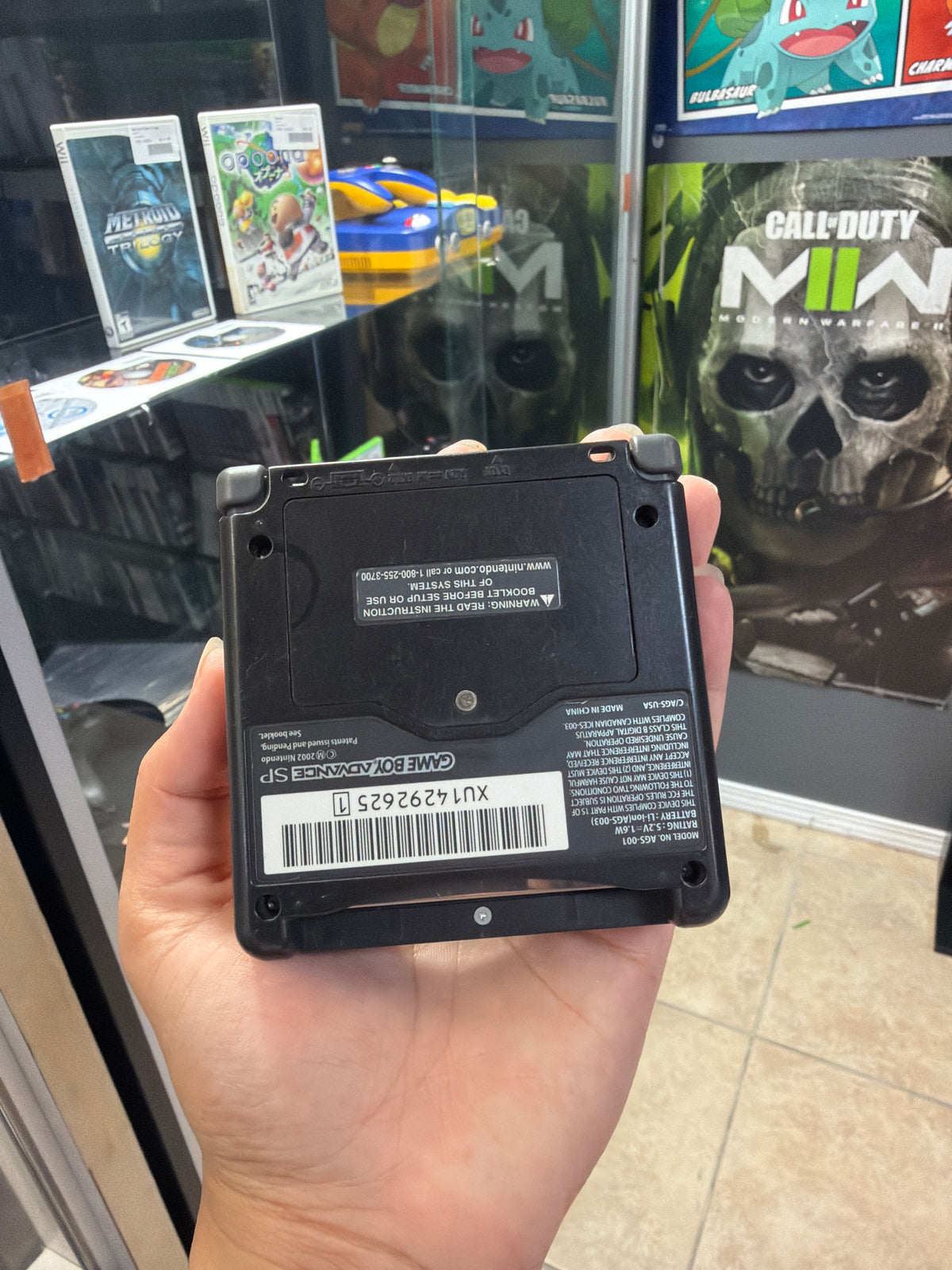 Gameboy Advance SP Black (001) - GameBoy Advance