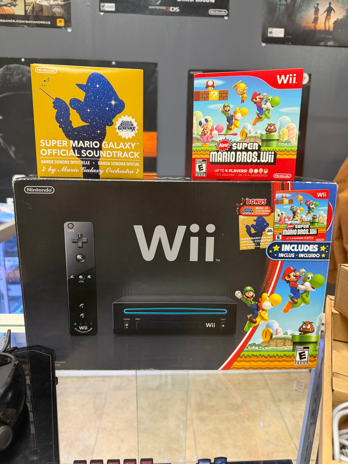 Nintendo Wii [New Super Mario Bros. Wii Bundle] (Complete) - Wii
