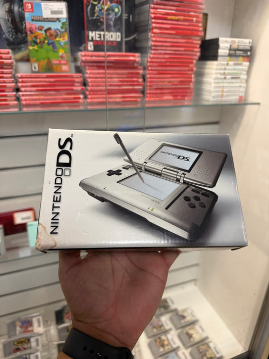 Platinum Ds System (Complete In Box) - Nintendo DS